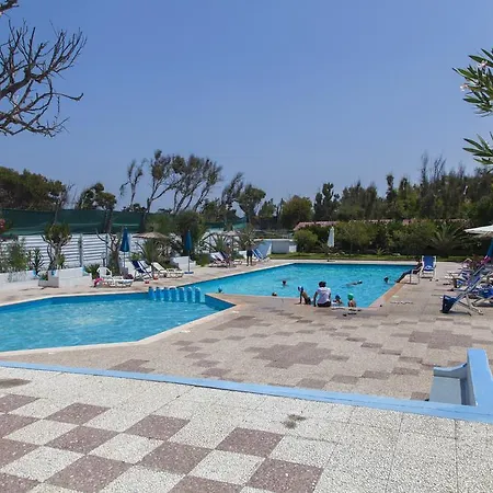 База отдыха Villaggio Camping Mimosa 2*