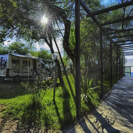 Villaggio Camping Mimosa База отдыха